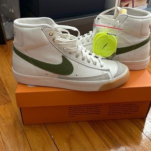 Blazer Mid 77 with green Nike swoop